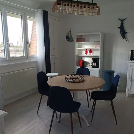 Cote D'opale 2 Vue Sur Le Port De Plaisance 4 Pers Maxi Apartment